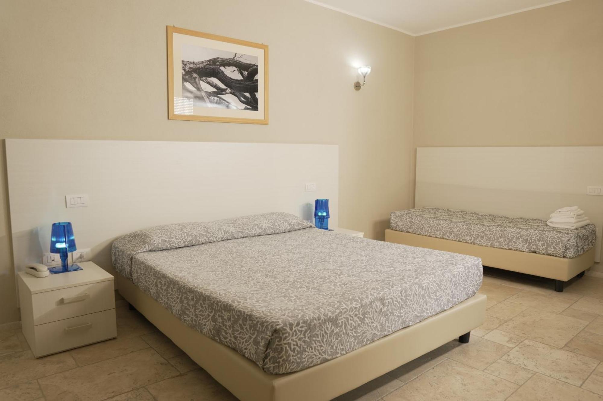 Domu Noa Hotel Villasimius Exterior photo