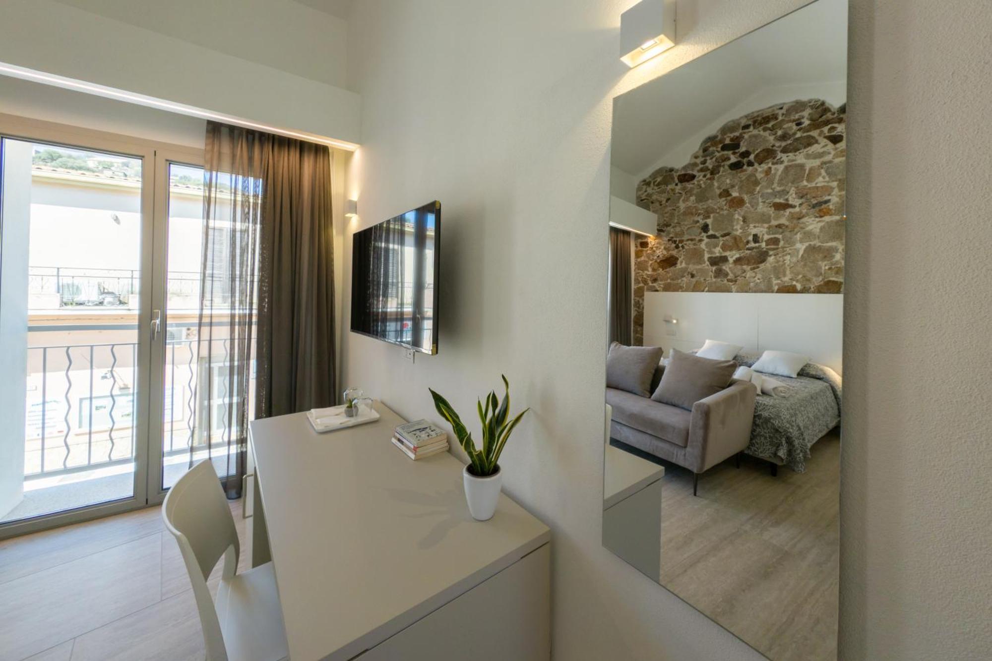 Domu Noa Hotel Villasimius Exterior photo